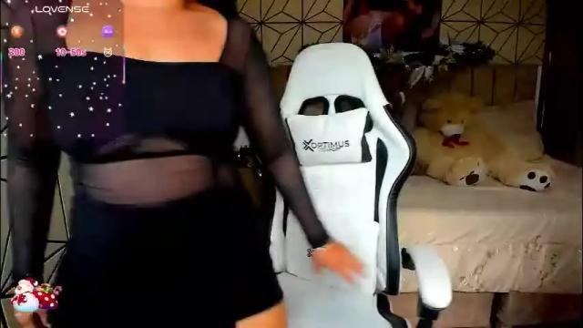 Image 3 of _vane_lopez Stream on Chaturbate on 18 days ago