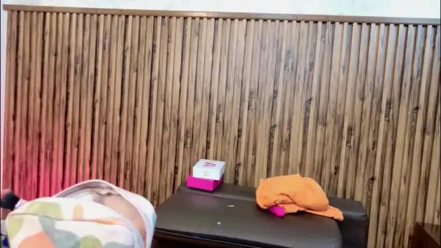 Image 6 of _veronicadeleon_ Stream on Chaturbate on 1 month ago