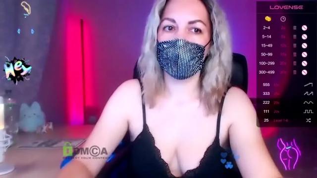 Image 12 of _vickisecret_ Stream on Chaturbate on 17 months ago