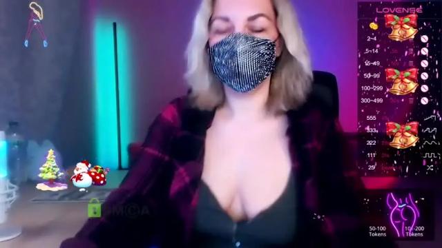 Image 3 of _vickisecret_ Stream on Chaturbate on 16 months ago