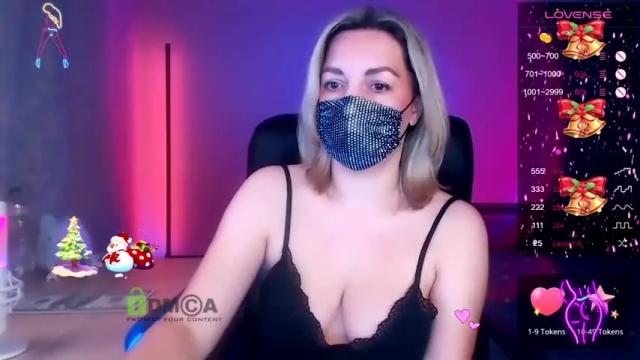 Image 10 of _vickisecret_ Stream on Chaturbate on 16 months ago