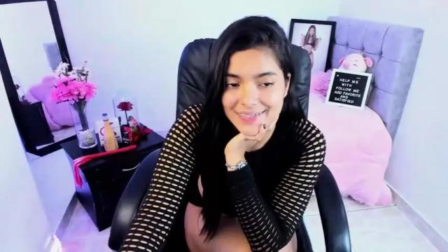 Image 8 of _vicky_sweet Stream on Chaturbate on 13 months ago