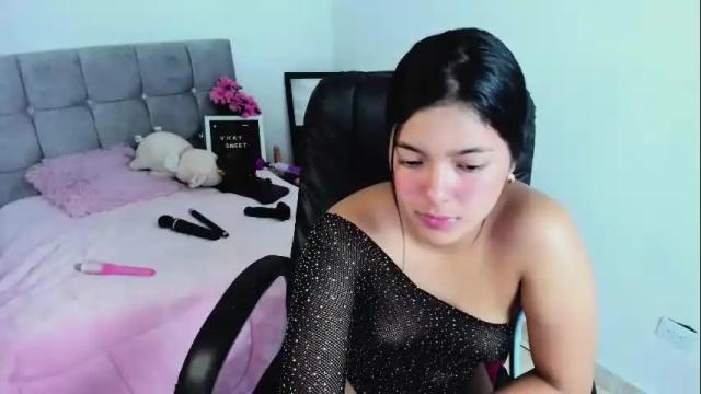 Image 8 of _vicky_sweet Stream on Chaturbate on 29 days ago