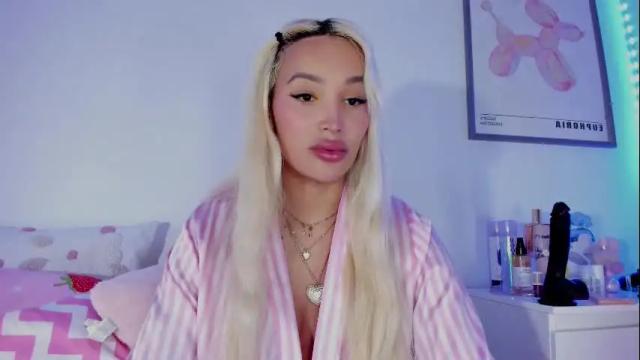 Image 12 of _viioletweekend_ Stream on Chaturbate on 9 days ago