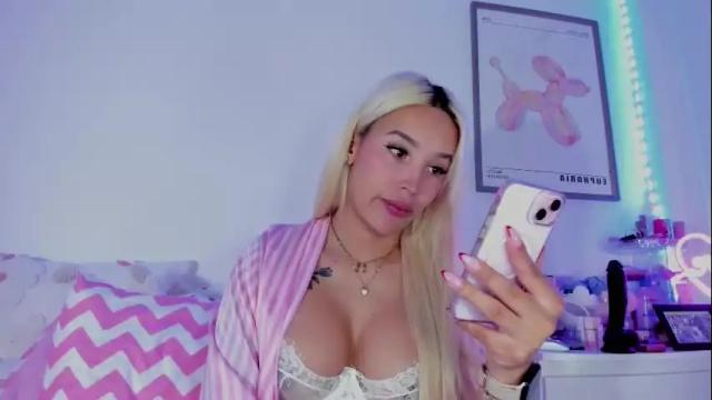 Thumbnail 1, _viioletweekend_'s Stream at Chaturbate, 2 months ago