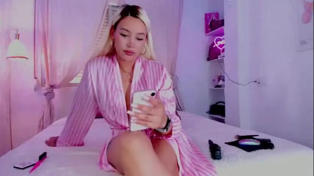 Image 11 of _viioletweekend_ Stream on Chaturbate on 14 days ago