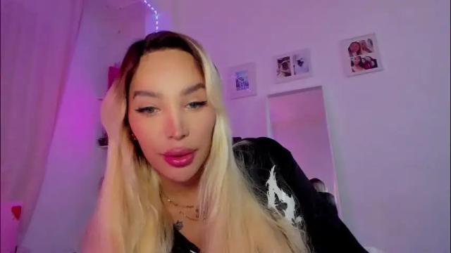 Thumbnail 1, _viioletweekend_'s Stream at Chaturbate, 28 days ago