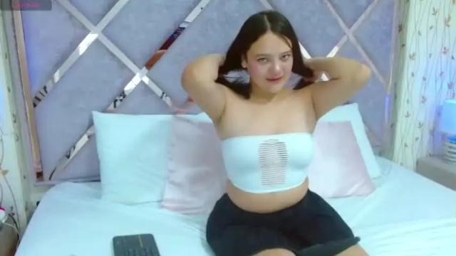 Image 4 of _violet_smith_ Stream on Chaturbate on 15 months ago