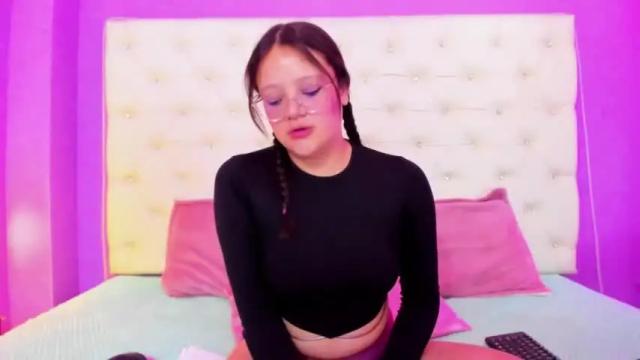 Thumbnail 1, _violet_smith_'s Stream at Chaturbate, 15 months ago