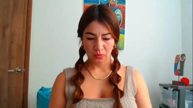 Image 2 of _violeta_white_ Stream on Chaturbate on 8 months ago