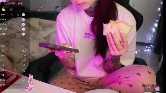 Image 6 of _viv1an_ Stream on Chaturbate on 24 days ago