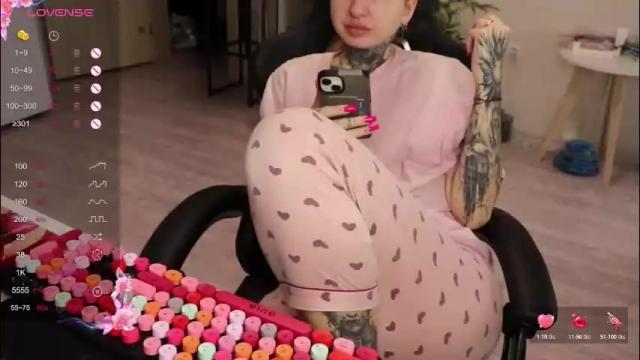 Thumbnail 2, _viv1an_'s Stream at Chaturbate, 1 month ago