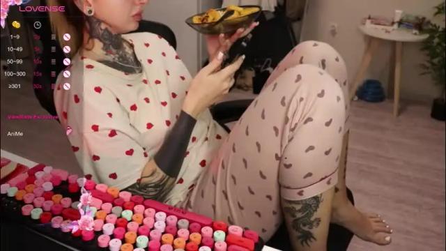 Thumbnail 3, _viv1an_'s Stream at Chaturbate, 21 days ago