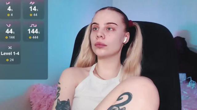 Image 2 of _wednesday_addams_ Stream on Chaturbate on 13 months ago