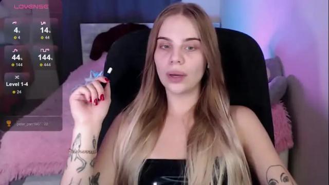 Image 11 of _wednesday_addams_ Stream on Chaturbate on 4 days ago