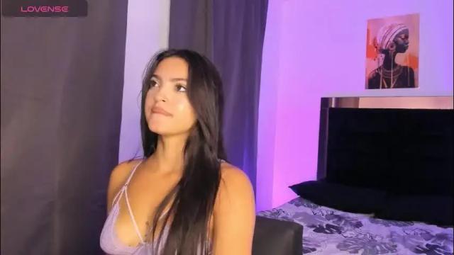 Image 3 of _xiimena Stream on Chaturbate on 5 months ago