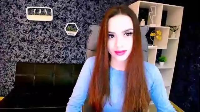 Image 3 of _your_fantasy_girl Stream on Chaturbate on 14 months ago