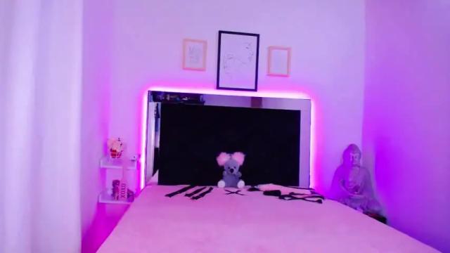 Image 11 of _your_petite_nat Stream on Chaturbate on 15 months ago