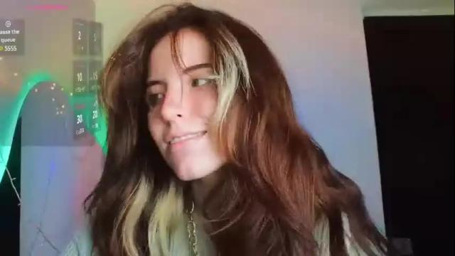 Image 2 of _yourcherrybomb Stream on Chaturbate on 1 month ago