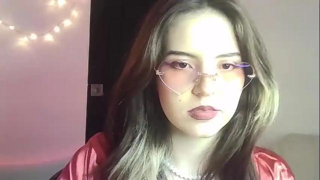 Image 2 of _yourcherrybomb Stream on Chaturbate on 1 month ago