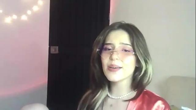 Image 3 of _yourcherrybomb Stream on Chaturbate on 1 month ago