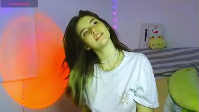 Image 3 of _yourcherrybomb Stream on Chaturbate on 25 days ago