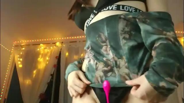 Image 12 of _yourcherrybomb Stream on Chaturbate on 2 months ago