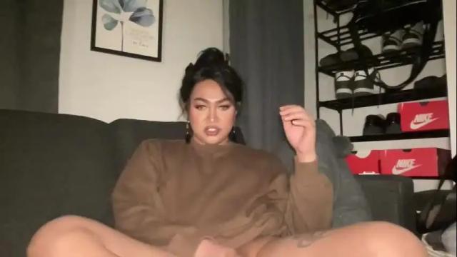 Image 3 of _yoursatisfaction_ Stream on Chaturbate on 1 month ago