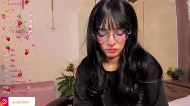 Image 2 of _yuqi_ Stream on Chaturbate on 19 months ago