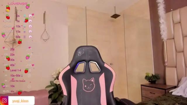 Image 7 of _yuqi_ Stream on Chaturbate on 19 months ago