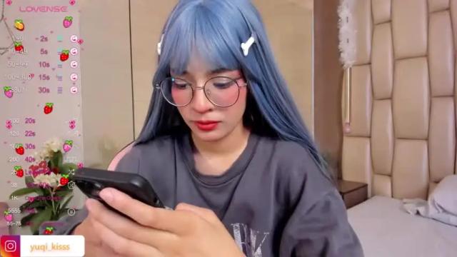 Image 12 of _yuqi_ Stream on Chaturbate on 18 months ago