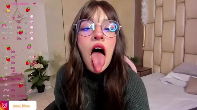 Image 2 of _yuqi_ Stream on Chaturbate on 18 months ago
