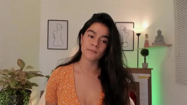 Image 12 of _zoe__ Stream on Chaturbate on 19 months ago