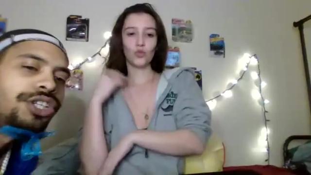 Image 1 of a_mariejuana69 Stream on Chaturbate on 14 months ago