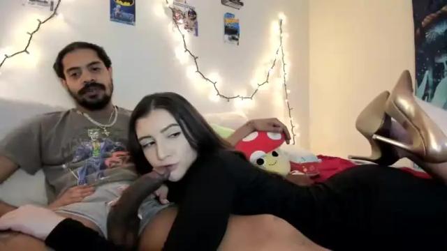 Image 2 of a_mariejuana69 Stream on Chaturbate on 11 months ago