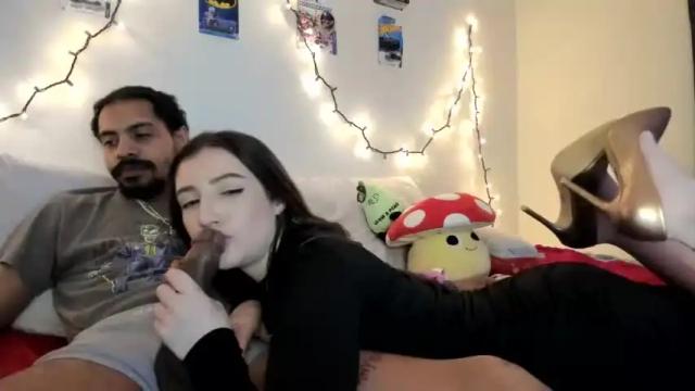 Image 9 of a_mariejuana69 Stream on Chaturbate on 11 months ago