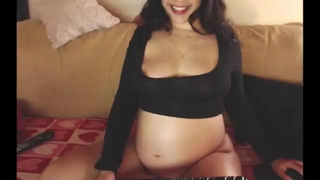 Image 12 of a_n_i_k_a Stream on Chaturbate on 1 month ago
