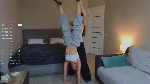 Image 8 of a_p_p_l_e Stream on Chaturbate on 4 months ago