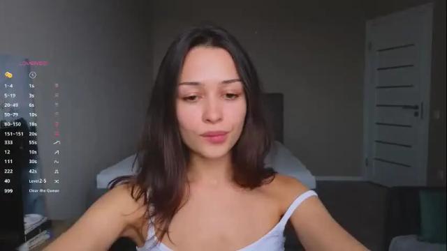 Image 8 of a_p_p_l_e Stream on Chaturbate on 3 months ago