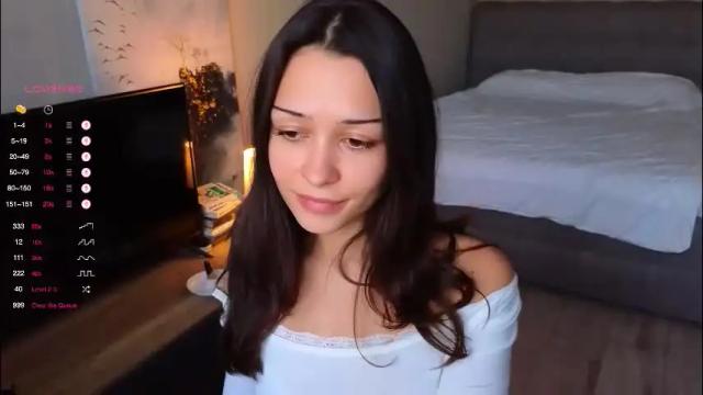 Image 11 of a_p_p_l_e Stream on Chaturbate on 1 month ago