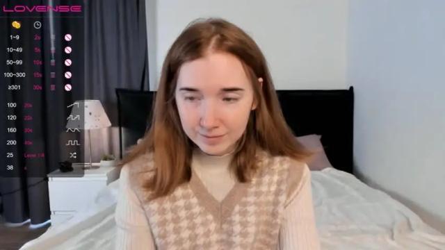 Image 2 of a_rebellious_emotion Stream on Chaturbate on 12 months ago