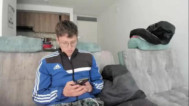 Image 2 of a_sexy_couple__ Stream on Chaturbate on 28 days ago