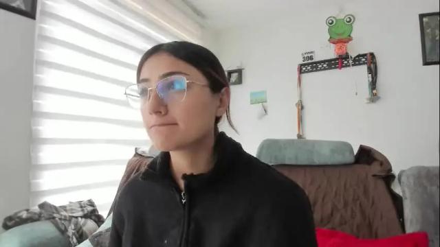 Image 4 of a_sexy_couple__ Stream on Chaturbate on 11 days ago