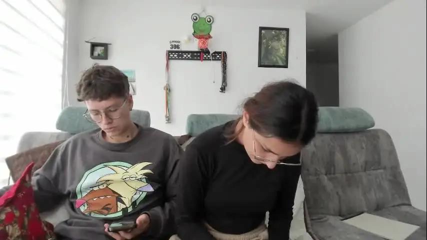 a_sexy_couple__ Chaturbate