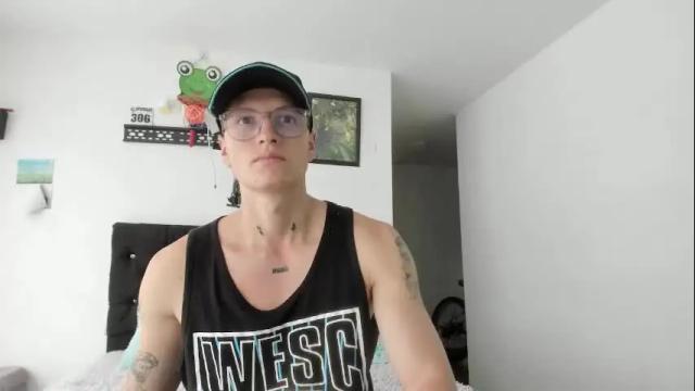 Thumbnail 1, a_sexy_couple__'s Stream at Chaturbate, 3 days ago