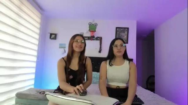 Image 6 of a_sexy_couple__ Stream on Chaturbate on 6 days ago