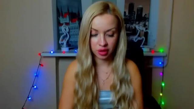 Image 4 of a_shines_amirra Stream on Chaturbate on 17 months ago