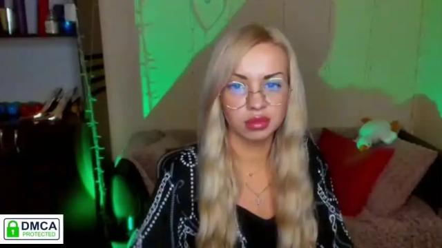 Image 10 of a_shines_amirra Stream on Chaturbate on 16 months ago
