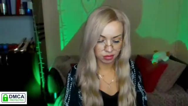 Image 12 of a_shines_amirra Stream on Chaturbate on 16 months ago