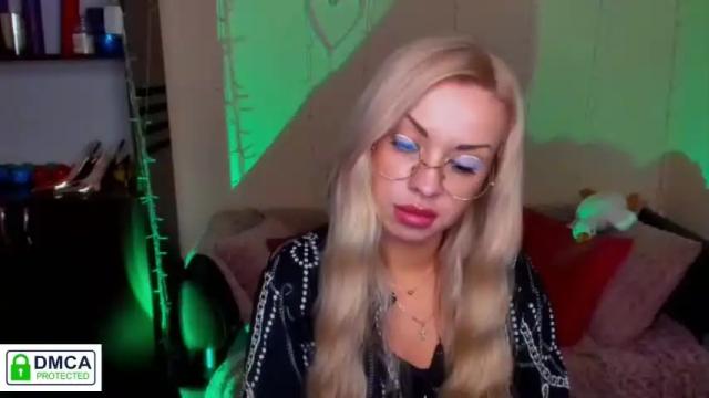 Thumbnail 2, a_shines_amirra's Stream at Chaturbate, 16 months ago